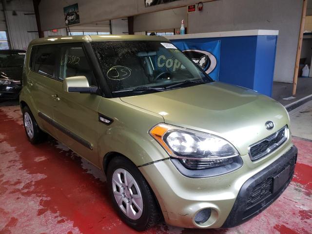 KIA SOUL 2012 with VIN KNDJT2A5XC7455046 - Photo from auction