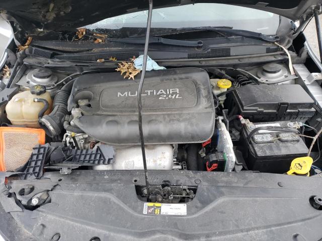 Photo 7 from auction – 2015 CHRYSLER 200 LIMITE with VIN 1C3CCCAB1FN657962