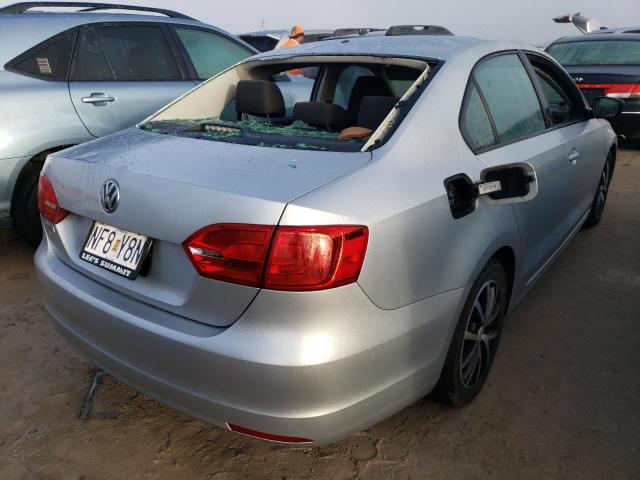 Photo 4 from auction – 2014 VOLKSWAGEN JETTA BASE with VIN 3VW2K7AJ7EM361603