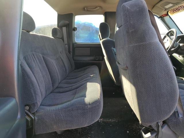 Photo 6 from auction – 1999 CHEVROLET SILVERADO with VIN 2GCEC19T0X1168543