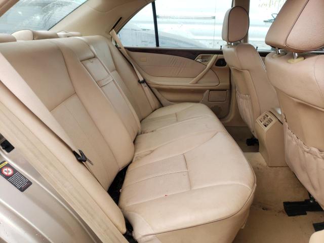 Photo 6 from auction – 2000 MERCEDES-BENZ E 320 4MAT with VIN WDBJF82J0YX037073
