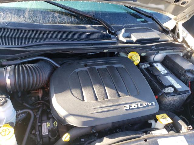 Photo 7 from auction – 2014 CHRYSLER TOWN & COU with VIN 2C4RC1GG9ER280313