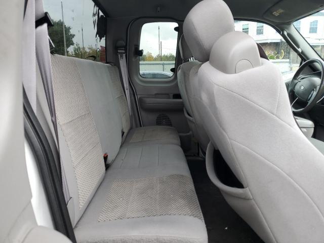 Photo 6 from auction – 2004 FORD F-150 HERI with VIN 2FTRX18W04CA82828