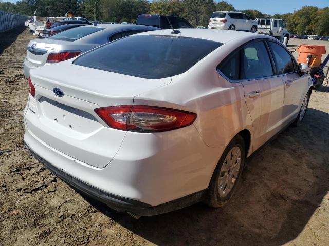 Photo 4 from auction – 2014 FORD FUSION S with VIN 3FA6P0G76ER107379
