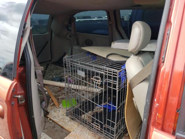 Photo 6 from auction – 2006 CHRYSLER TOWN & COU with VIN 2A4GP54L86R712406