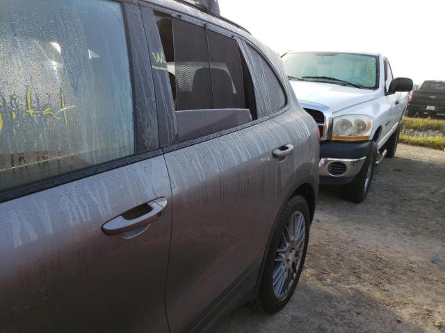Photo 9 from auction – 2012 PORSCHE CAYENNE with VIN WP1AA2A26CLA02477