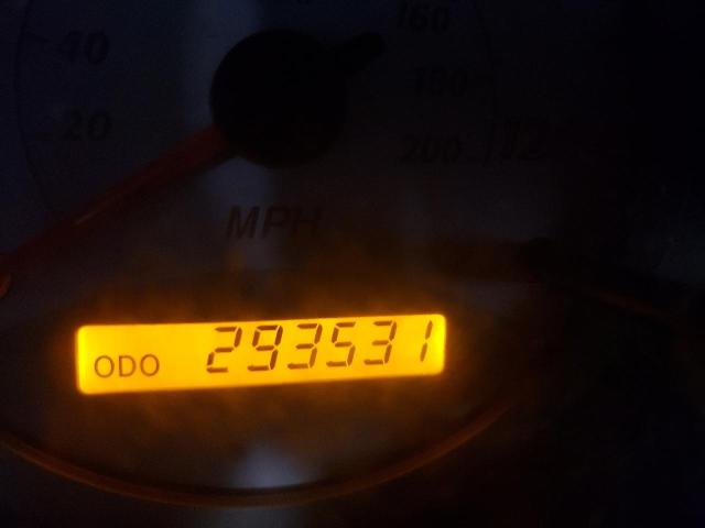 Photo 8 from auction – 2004 TOYOTA RAV4 with VIN JTEGD20V340032856