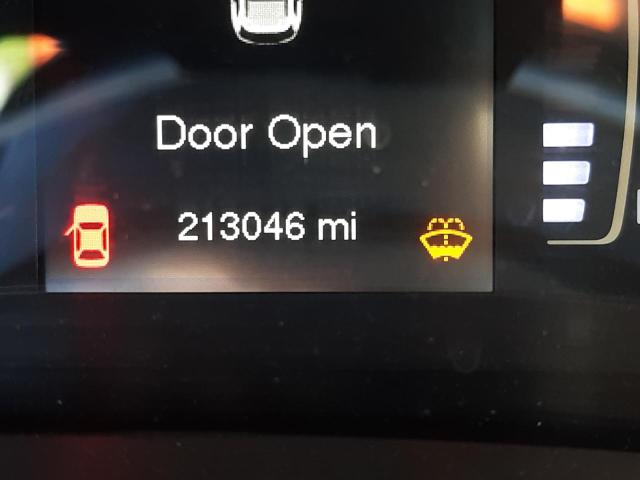 Photo 8 from auction – 2015 JEEP CHEROKEE L with VIN 1C4PJMCB4FW588359