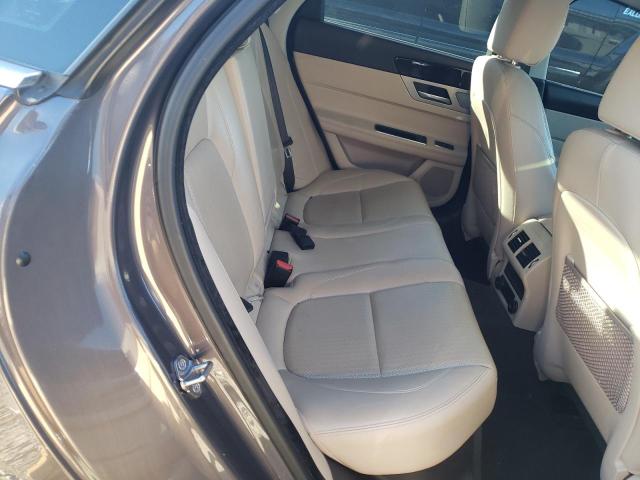 Photo 6 from auction – 2017 JAGUAR XF PRESTIG with VIN SAJBE4BV2HCY33787