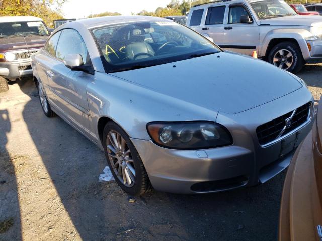 VOLVO C70 T5 2008 with VIN YV1MC67288J057694 - Photo from auction