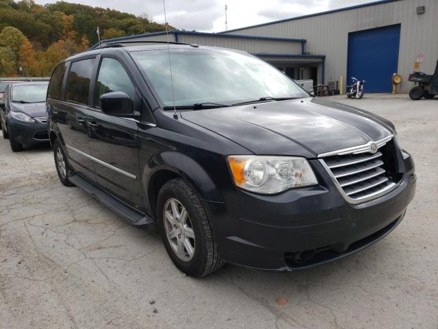 CHRYSLER TOWN & COU 2010 with VIN 2A4RR5D16AR151973 - Photo from auction