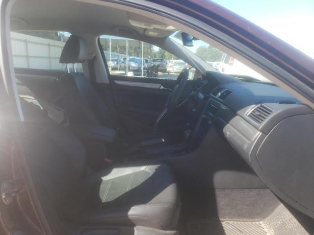 Photo 5 from auction – 2013 VOLKSWAGEN PASSAT S with VIN 1VWAP7A33DC139896