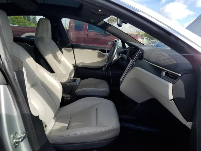 Photo 5 from auction – 2016 TESLA MODEL S with VIN 5YJSA1E10GF131177