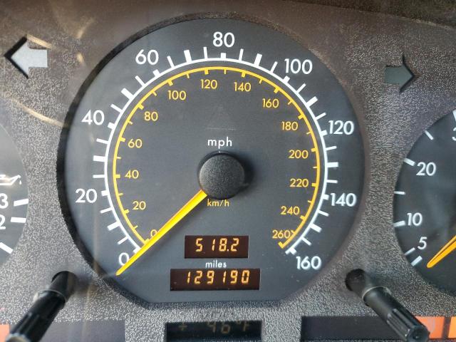 Photo 8 from auction – 1994 MERCEDES-BENZ S-CLASS with VIN WDBGA32E2RA187902
