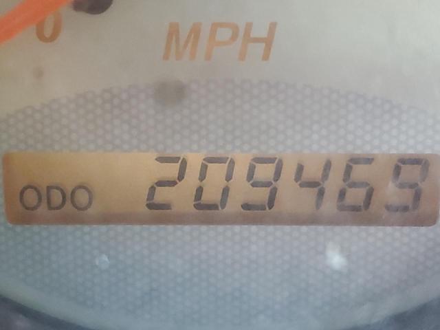 Photo 8 from auction – 2001 TOYOTA RAV4 with VIN JTEGH20VX20052023