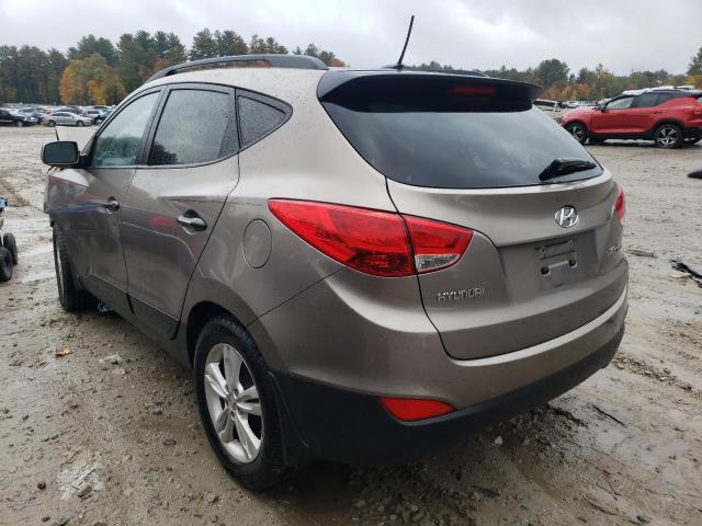 Photo 3 from auction – 2011 HYUNDAI TUCSON GLS with VIN KM8JU3AC7BU265055
