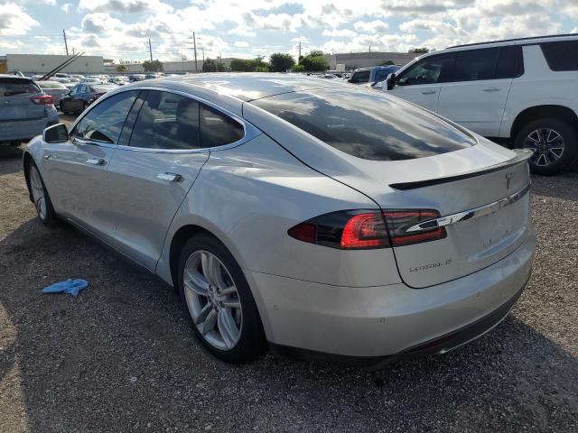 Photo 3 from auction – 2016 TESLA MODEL S with VIN 5YJSA1E10GF131177