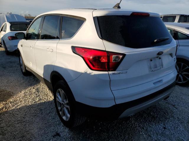 Photo 3 from auction – 2019 FORD ESCAPE SE with VIN 1FMCU0GD0KUA06883