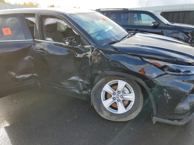 Photo 9 from auction – 2022 TOYOTA HIGHLANDER with VIN 5TDBZRBH1NS583804