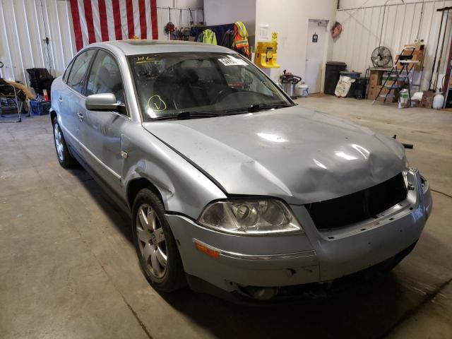 VOLKSWAGEN PASSAT GLX 2002 with VIN WVWTH63B32P113490 - Photo from auction