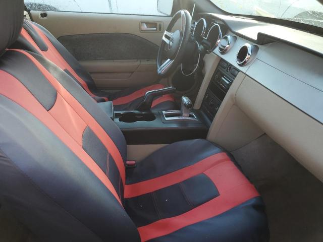 Photo 5 from auction – 2005 FORD MUSTANG with VIN 1ZVHT84N755253595