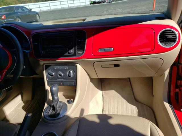 Photo 9 from auction – 2015 VOLKSWAGEN BEETLE 1.8 with VIN 3VWJ07AT2FM638677