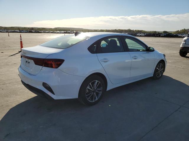 Photo 3 from auction – 2022 KIA FORTE FE with VIN 3KPF24AD2NE417793