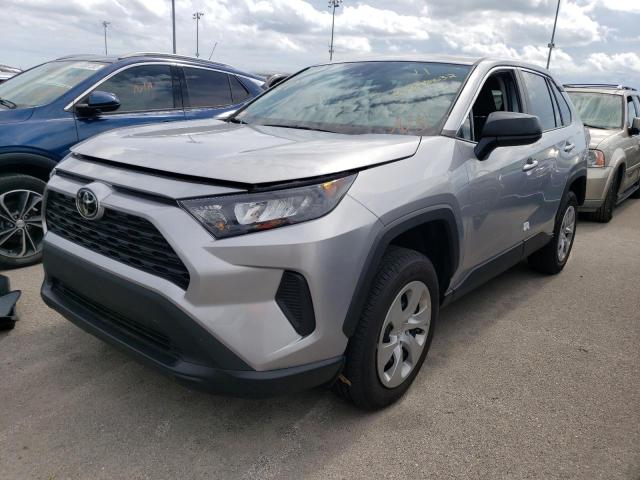 Photo 2 from auction – 2022 TOYOTA RAV4 LE with VIN 2T3H1RFV3NC185690