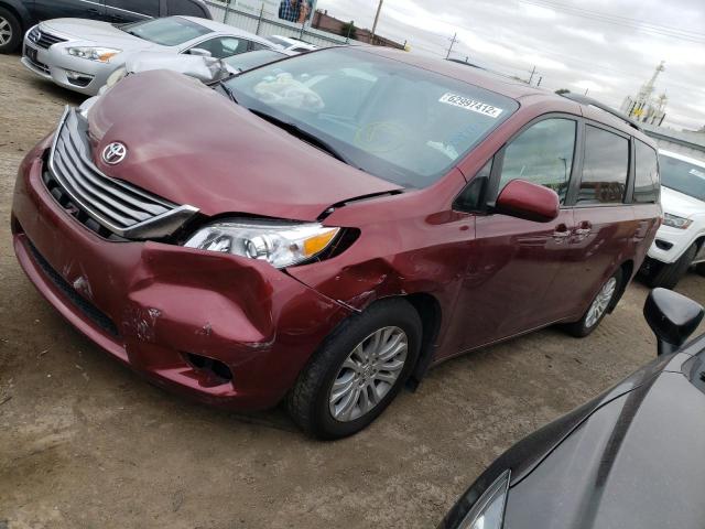 Photo 2 from auction – 2017 TOYOTA SIENNA XLE with VIN 5TDYZ3DC6HS800521