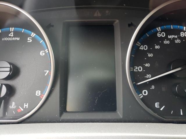 Photo 8 from auction – 2017 TOYOTA RAV4 LE with VIN 2T3BFREVXHW673367