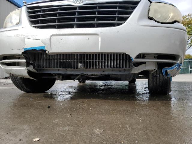 Photo 9 from auction – 2006 CHRYSLER TOWN & COU with VIN 2A4GP44R36R833357