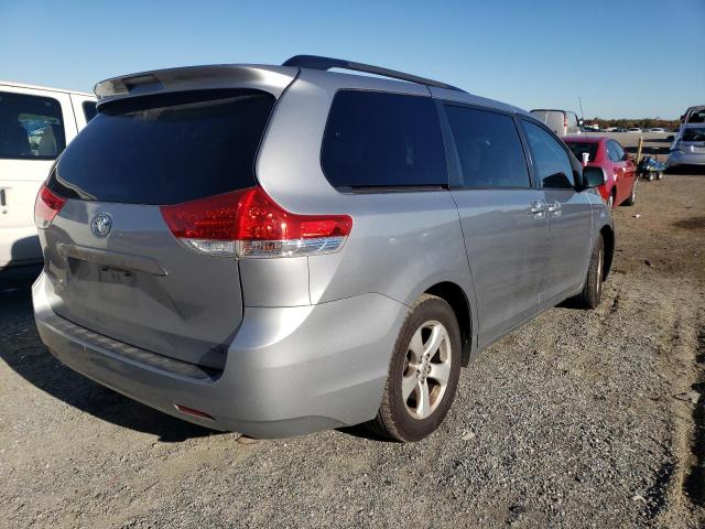 Photo 4 from auction – 2011 TOYOTA SIENNA LE with VIN 5TDKK3DC1BS092549