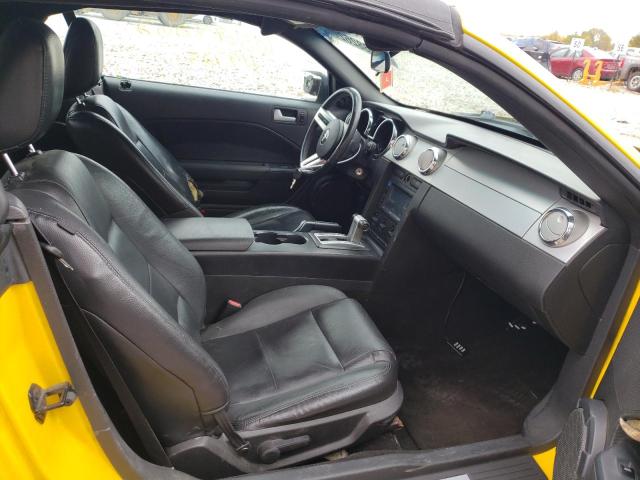 Photo 5 from auction – 2005 FORD MUSTANG with VIN 1ZVHT84N155229017