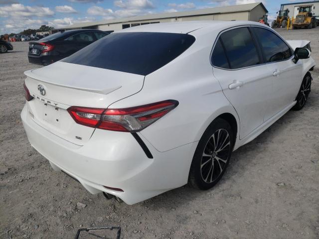 Photo 4 from auction – 2018 TOYOTA UK with VIN 4T1B11HK5JU080161