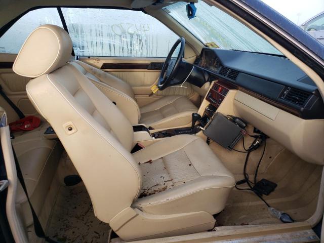 Photo 5 from auction – 1995 MERCEDES-BENZ E 320 with VIN WDBEA66E4SC280093