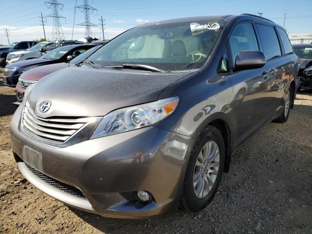 Photo 2 from auction – 2012 TOYOTA SIENNA XLE with VIN 5TDYK3DC2CS274840
