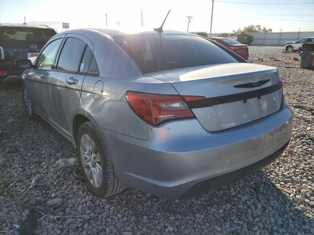 Photo 3 from auction – 2013 CHRYSLER 200 LX with VIN 1C3CCBAB4DN689800
