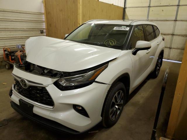 Photo 2 from auction – 2022 TOYOTA HIGHLANDER with VIN 5TDHZRBHXNS163047