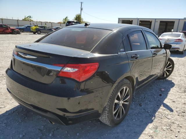 Photo 4 from auction – 2012 CHRYSLER 200 S with VIN 1C3CCBHG5CN327300
