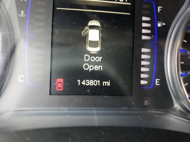 Photo 8 from auction – 2015 CHRYSLER 200 LIMITE with VIN 1C3CCCAB5FN629498