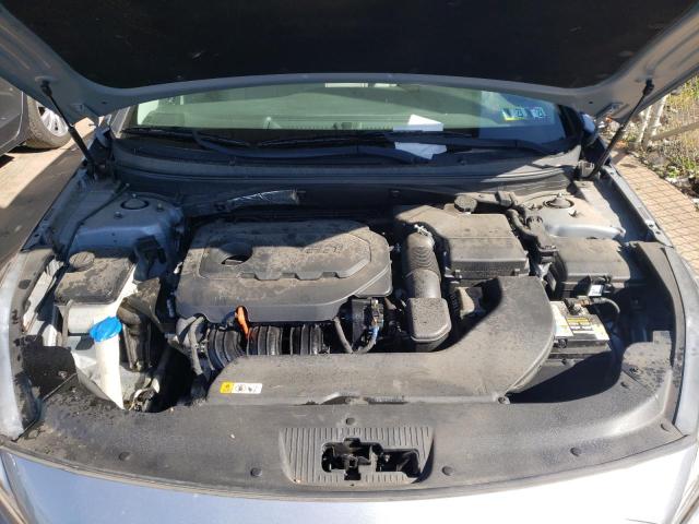 Photo 7 from auction – 2017 HYUNDAI SONATA SE with VIN 5NPE24AF6HH508496