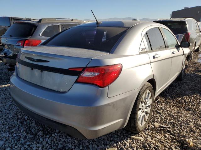 Photo 4 from auction – 2013 CHRYSLER 200 LX with VIN 1C3CCBAB4DN689800
