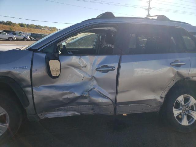 Photo 10 from auction – 2019 TOYOTA RAV4 LE with VIN JTMLWRFV6KD504311