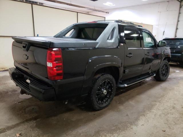 Photo 4 from auction – 2011 CHEVROLET AVALANCHE with VIN 3GNTKFE30BG183208