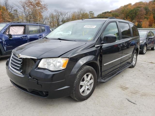 Photo 2 from auction – 2010 CHRYSLER TOWN & COU with VIN 2A4RR5D16AR151973