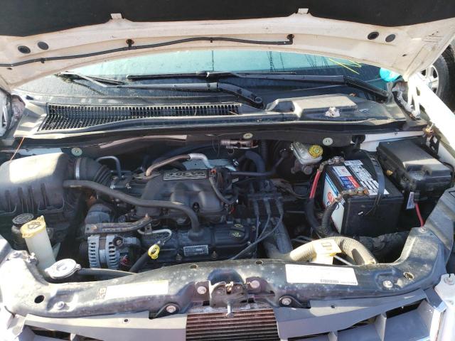 Photo 7 from auction – 2008 CHRYSLER TOWN & COU with VIN 2A8HR54P48R834585