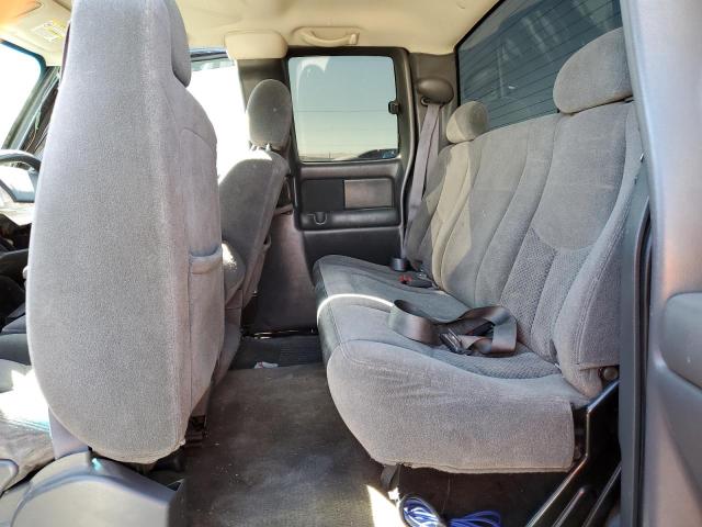 Photo 6 from auction – 2005 CHEVROLET SILVERADO with VIN 1GCHK29U45E149665