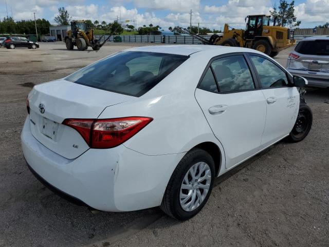 Photo 4 from auction – 2018 TOYOTA COROLLA L with VIN 5YFBURHEXJP807151