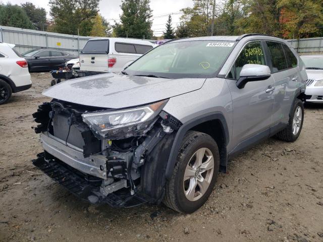 Photo 2 from auction – 2019 TOYOTA RAV4 XLE with VIN JTMP1RFVXKD021873