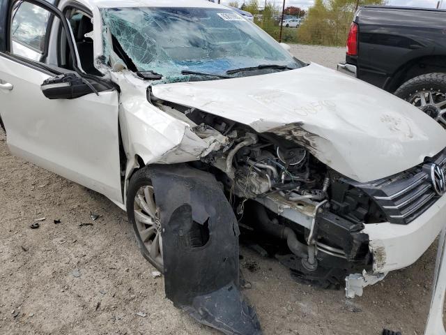 Photo 9 from auction – 2014 VOLKSWAGEN PASSAT S with VIN 1VWAT7A37EC081580